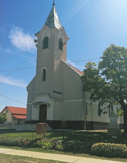 Helvéciai Római Katolikus Nagyboldogasszony Templom